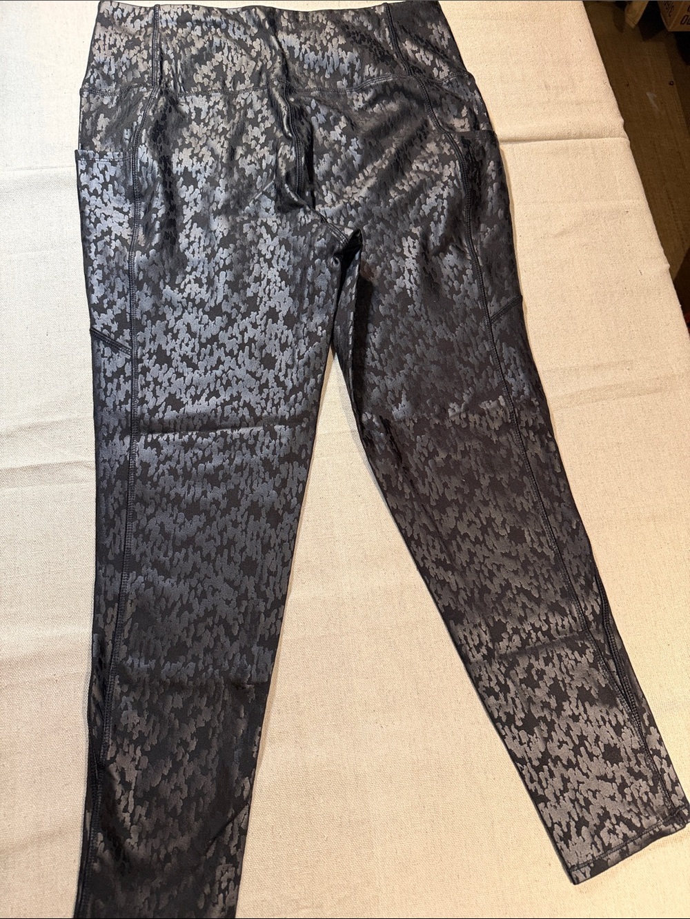 MTA Sport Black Jacquard High-Rise Active Leggings